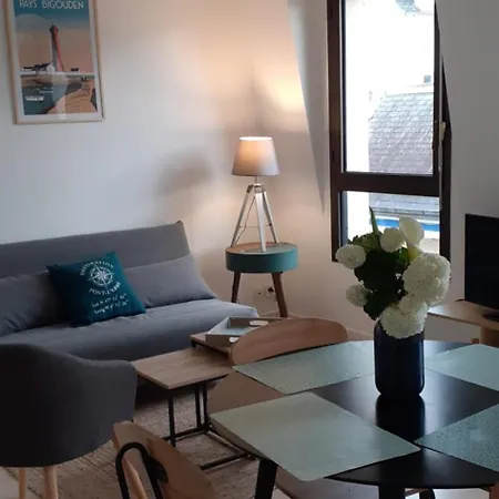 Appartement Terrasse Au Coeur De Pont L'Abbe Exterior foto